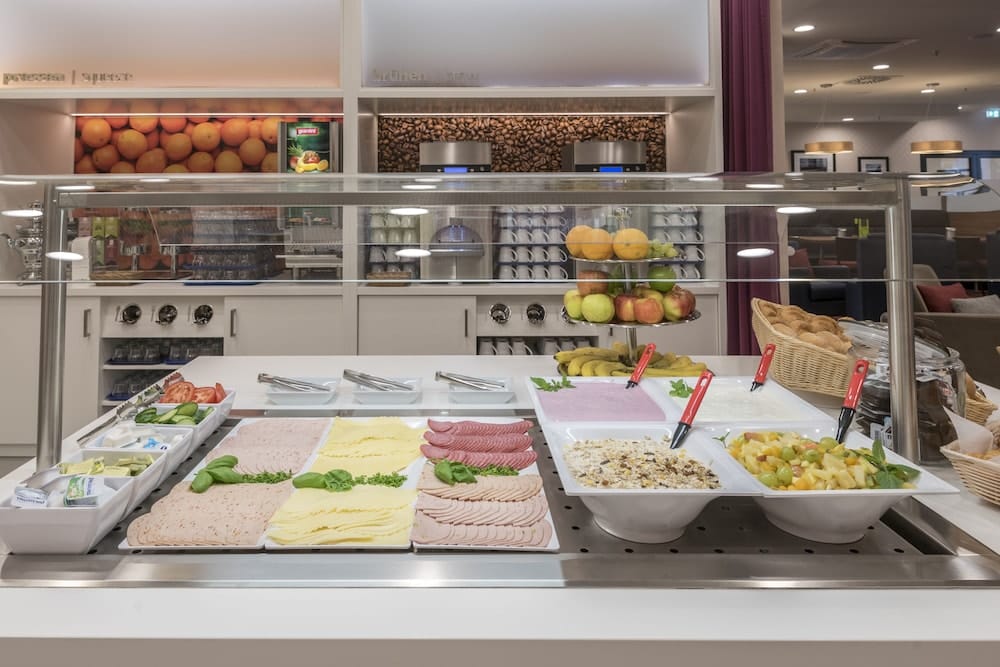 Hampton by Hilton Munich City West