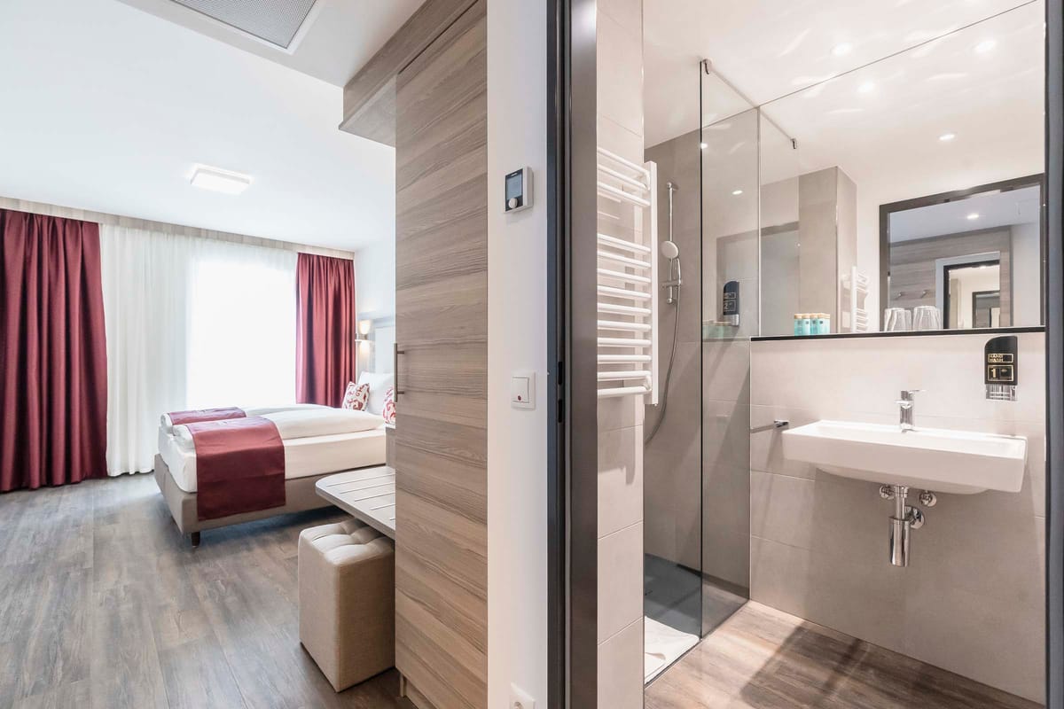 Abasto Hotel Feldmoching — 1
