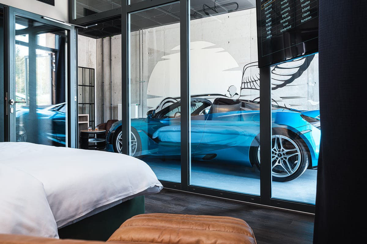 AMERON München Motorworld — 1