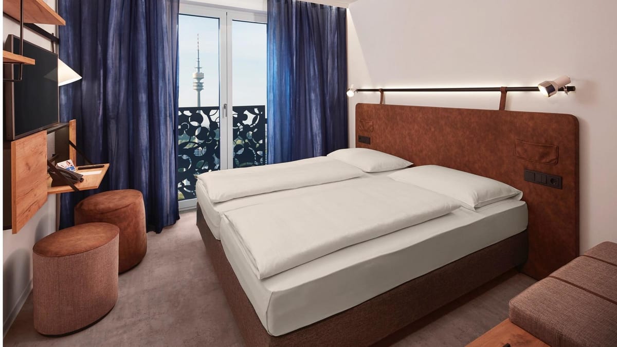 H2 Hotel München Olympiapark — 3