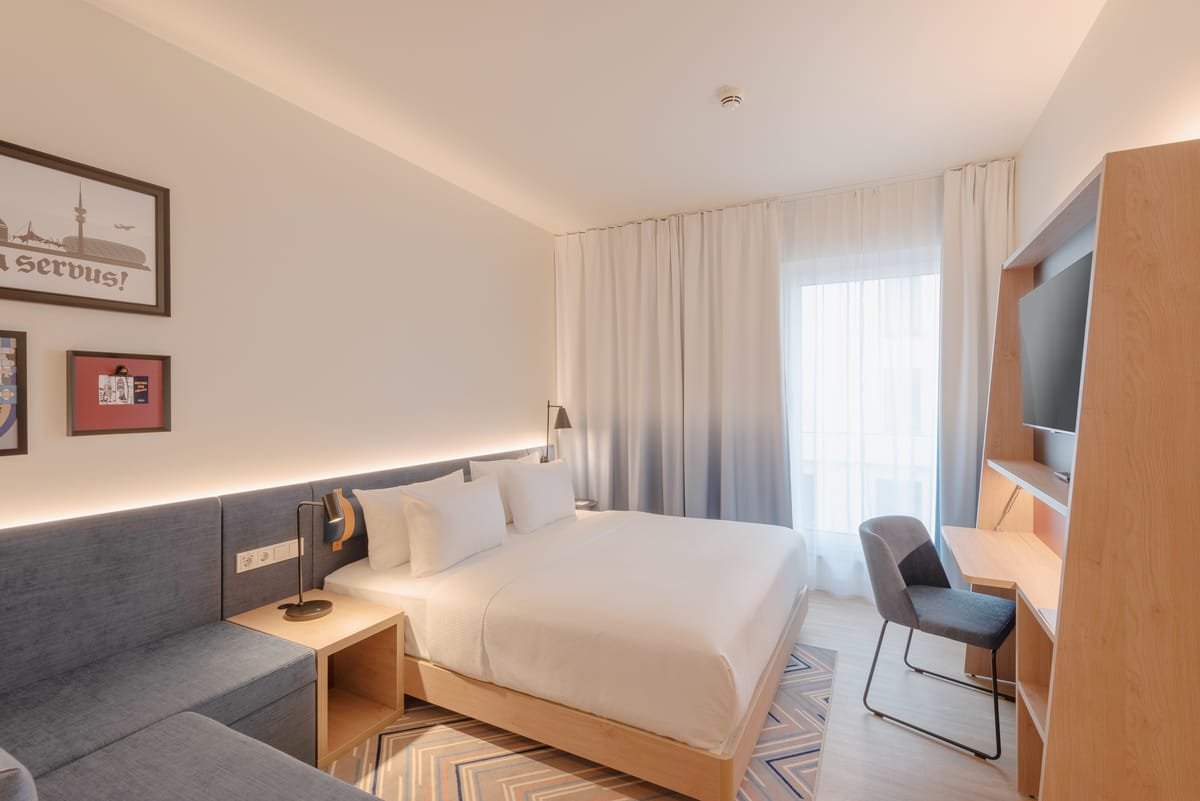 Hampton by Hilton Munich City North — 2