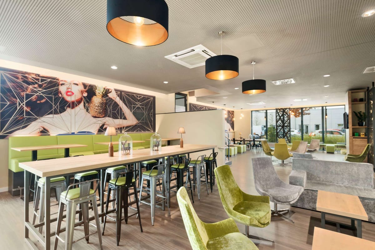 Super 8 by Wyndham Munich City North — 3