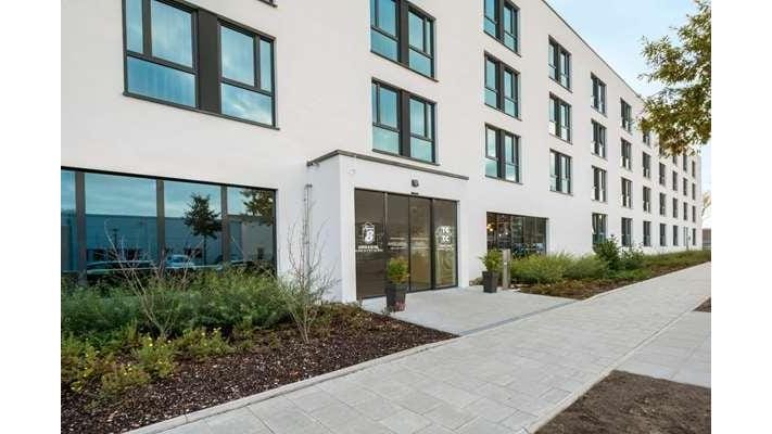 Super 8 by Wyndham Munich City North — 4