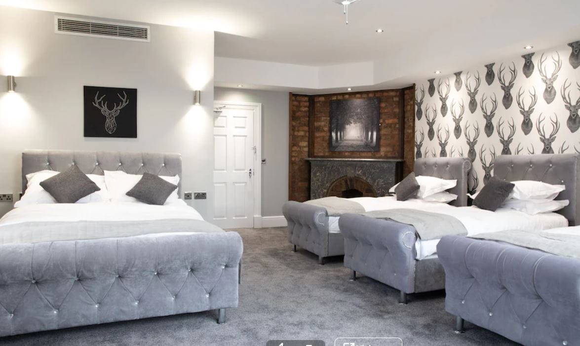 The Glebe Hotel — 2