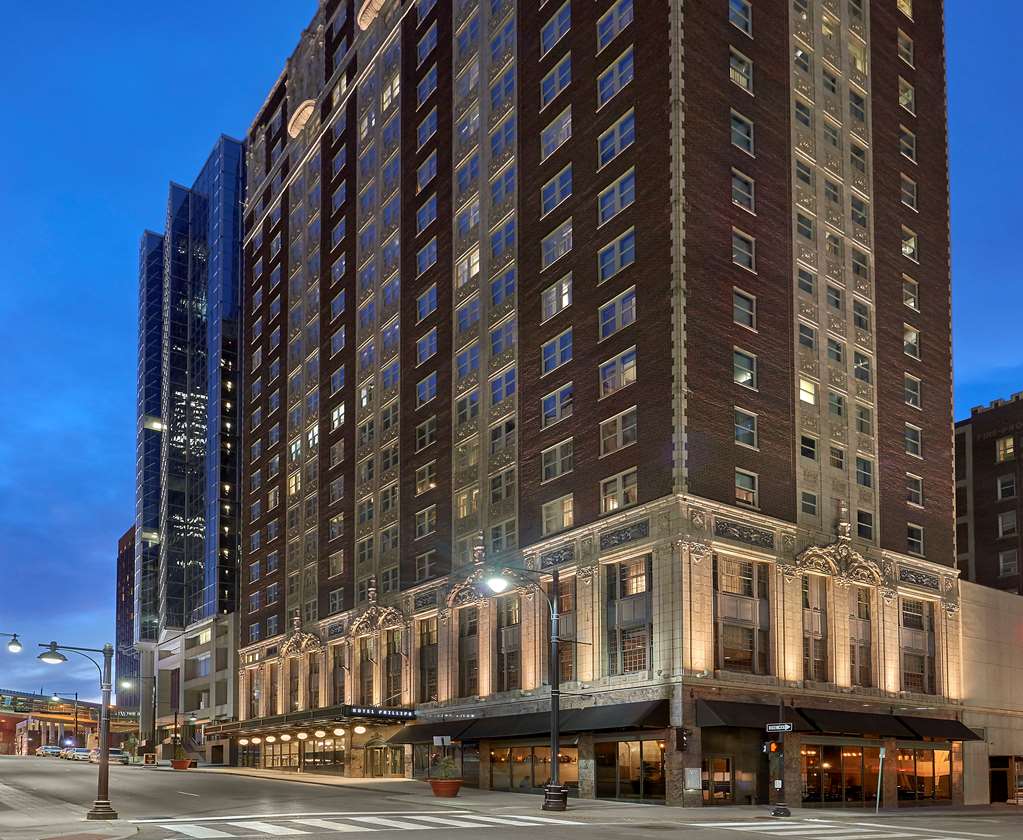 Hotel Phillips Kansas City, Curio Collection by Hilton — 3