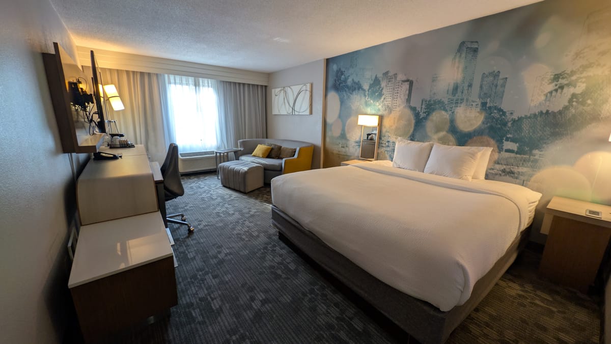 Courtyard by Marriott Charlotte Airport LoSo