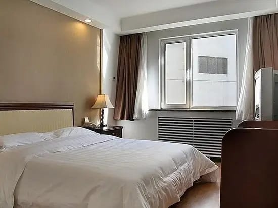 Yayuncun Hotel Beijing — 2