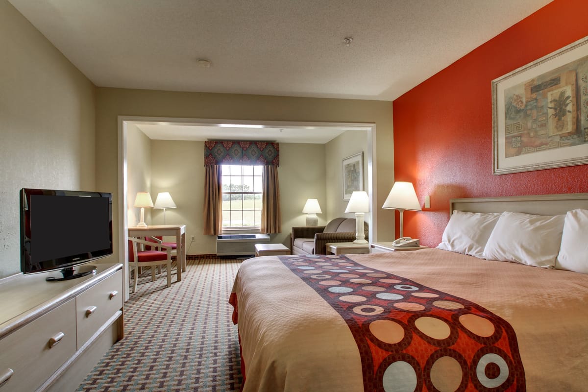 SureStay by Best Western Tuscaloosa Southeast — 2
