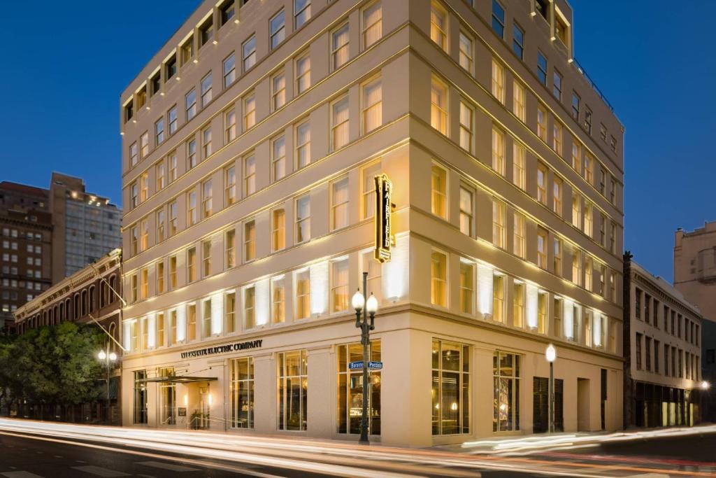 Fairfield by Marriott Inn & Suites New Orleans Downtown French Quarter Area