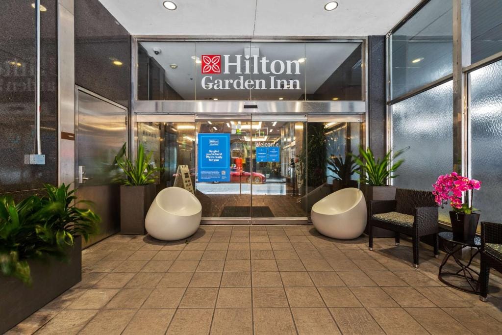 Hilton Garden Inn New Orleans French Quarter/CBD — 2