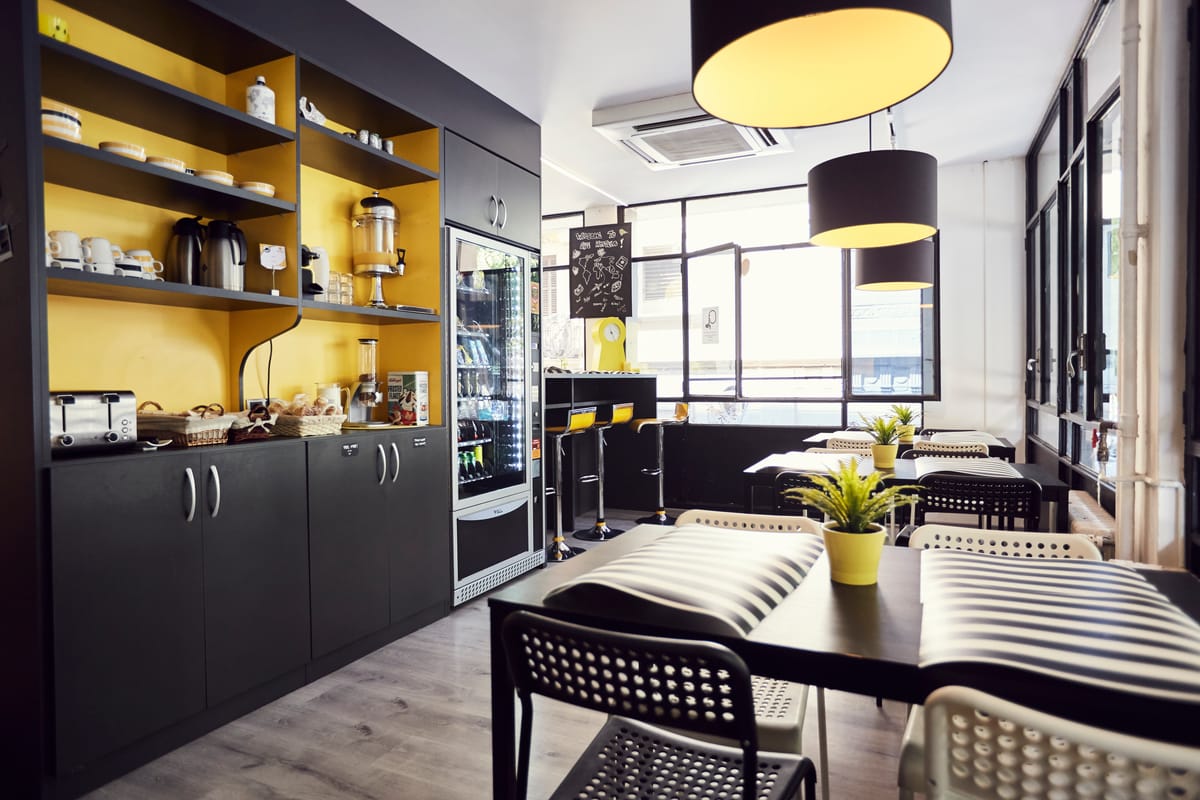 Free Hostels Barcelona — 2