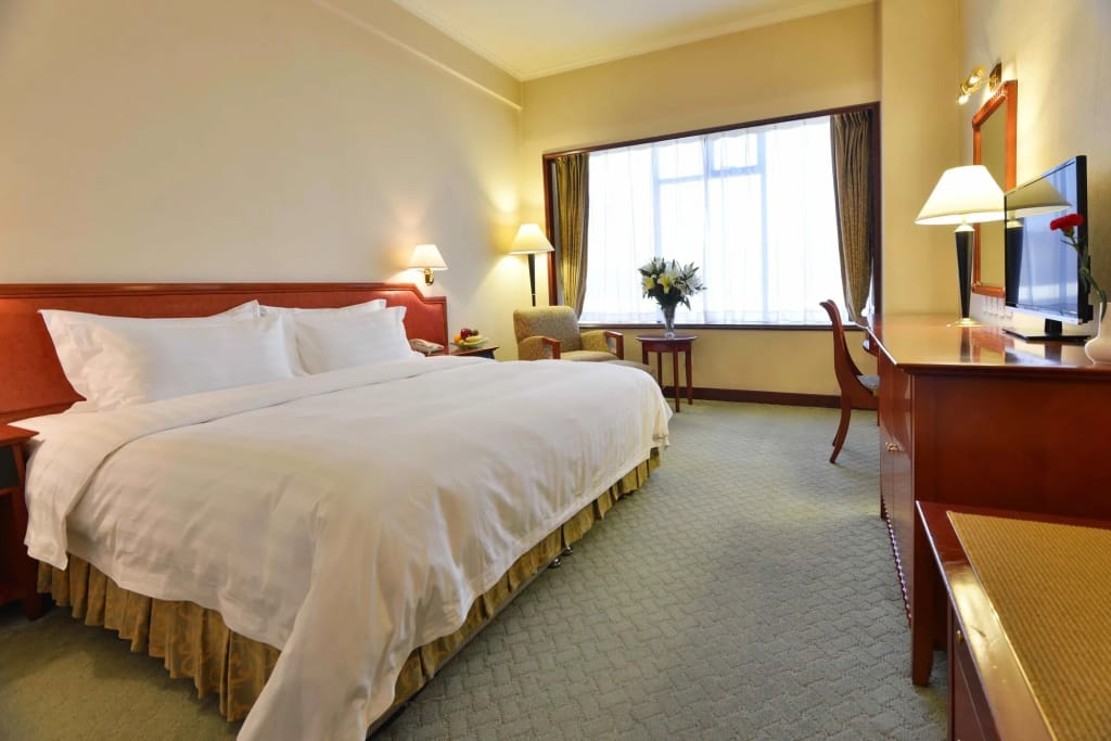 East Hotel Dalian — 2