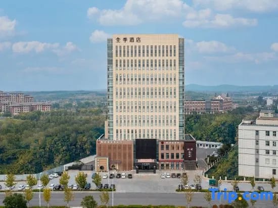 Ji Hotel (Wafangdian Changxing Dao Economic Zone Store)