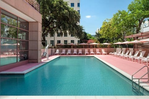 Renaissance Austin Downtown Hotel — 3
