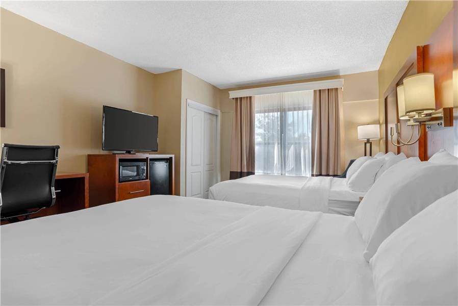 Comfort Suites Tallahassee Capitol - University Area