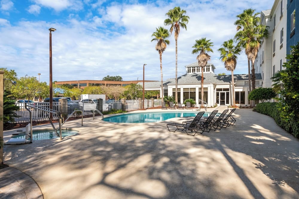 Hilton Garden Inn Tallahassee — 2