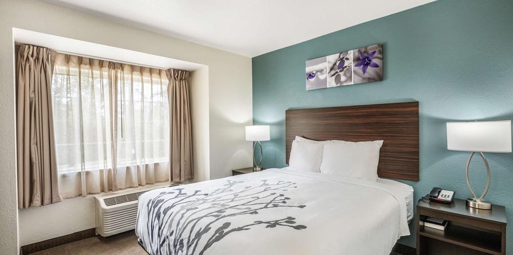 Sleep Inn & Suites Tallahassee-Capitol — 2
