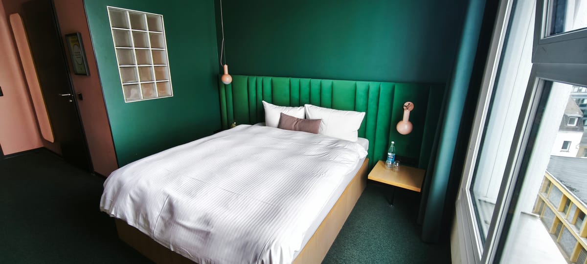 Basecamp Dortmund Hotel — 3