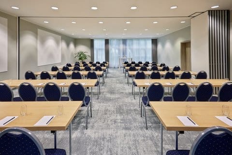 Courtyard by Marriott Dortmund — 5
