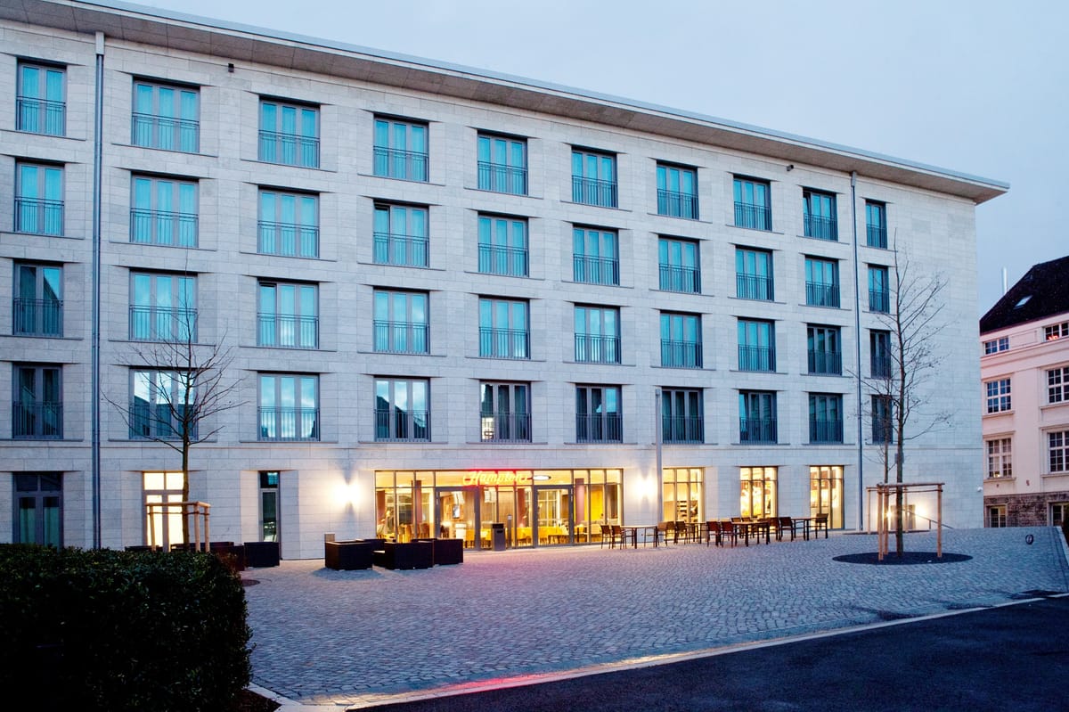 Hampton by Hilton Dortmund Phoenix See — 3