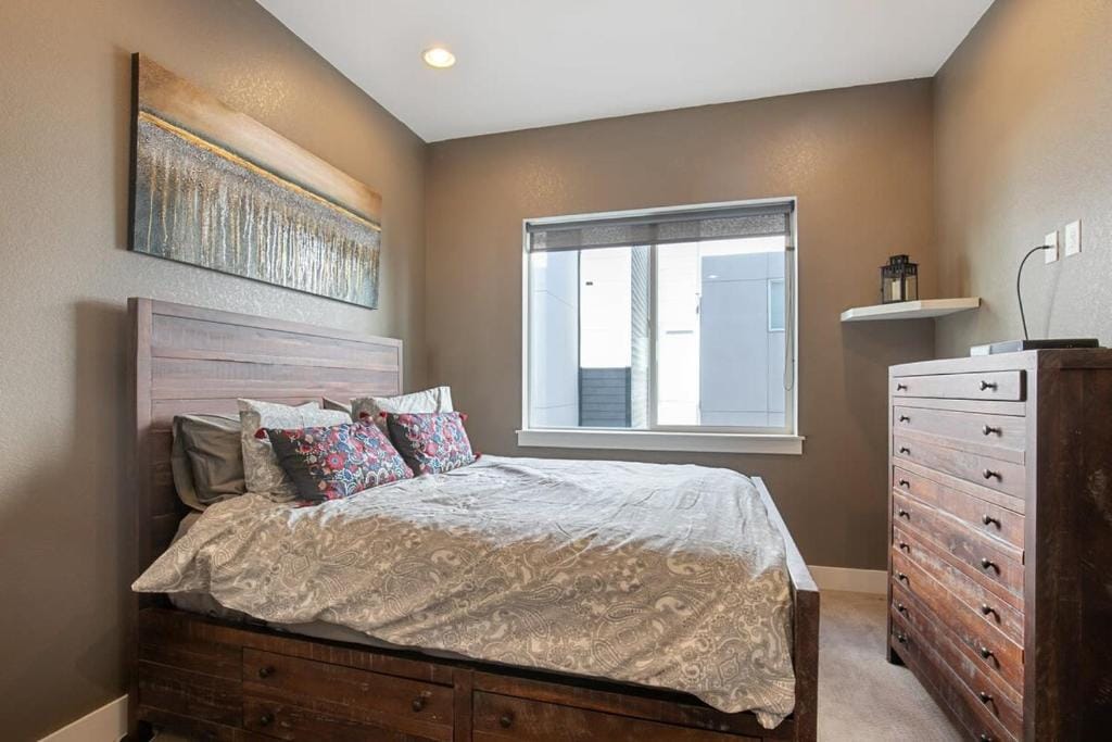 2 BDR Home Roof Deck plus Walk to Broncos and Sloans Lake — 2