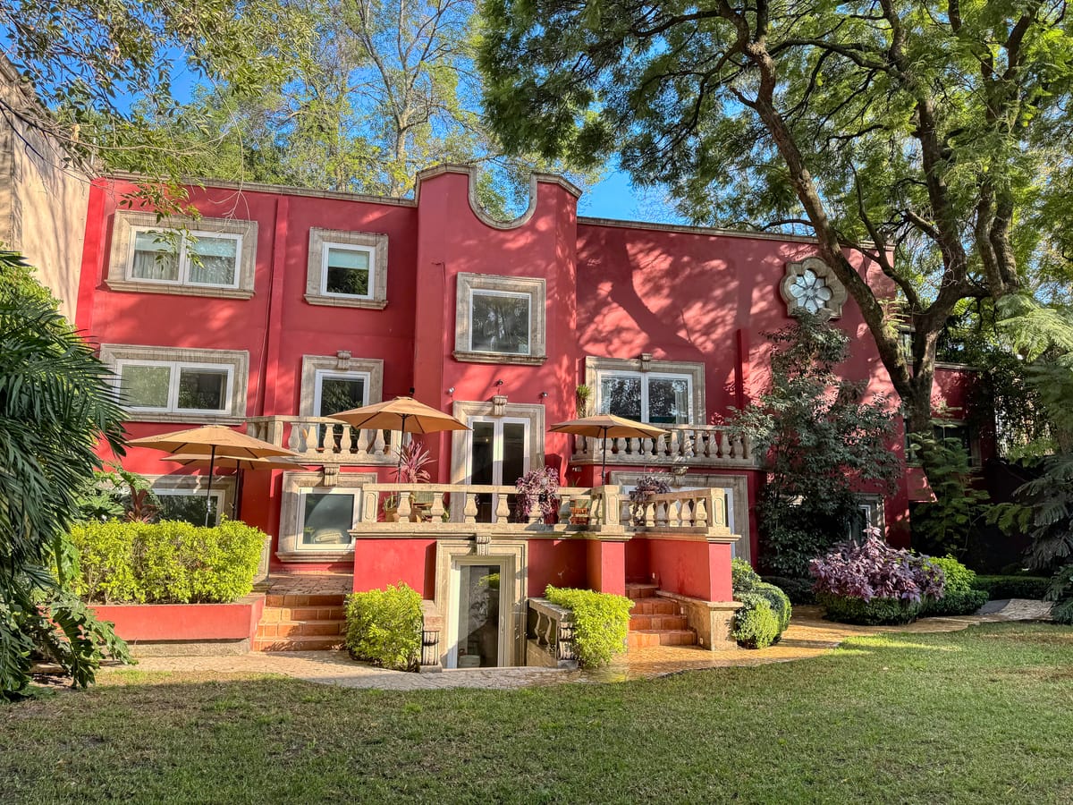 Hotel Boutique Casa Alebrije — 3