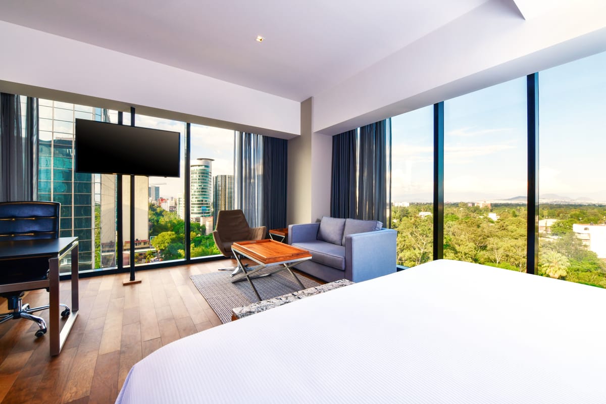 Krystal Grand Suites Insurgentes — 2