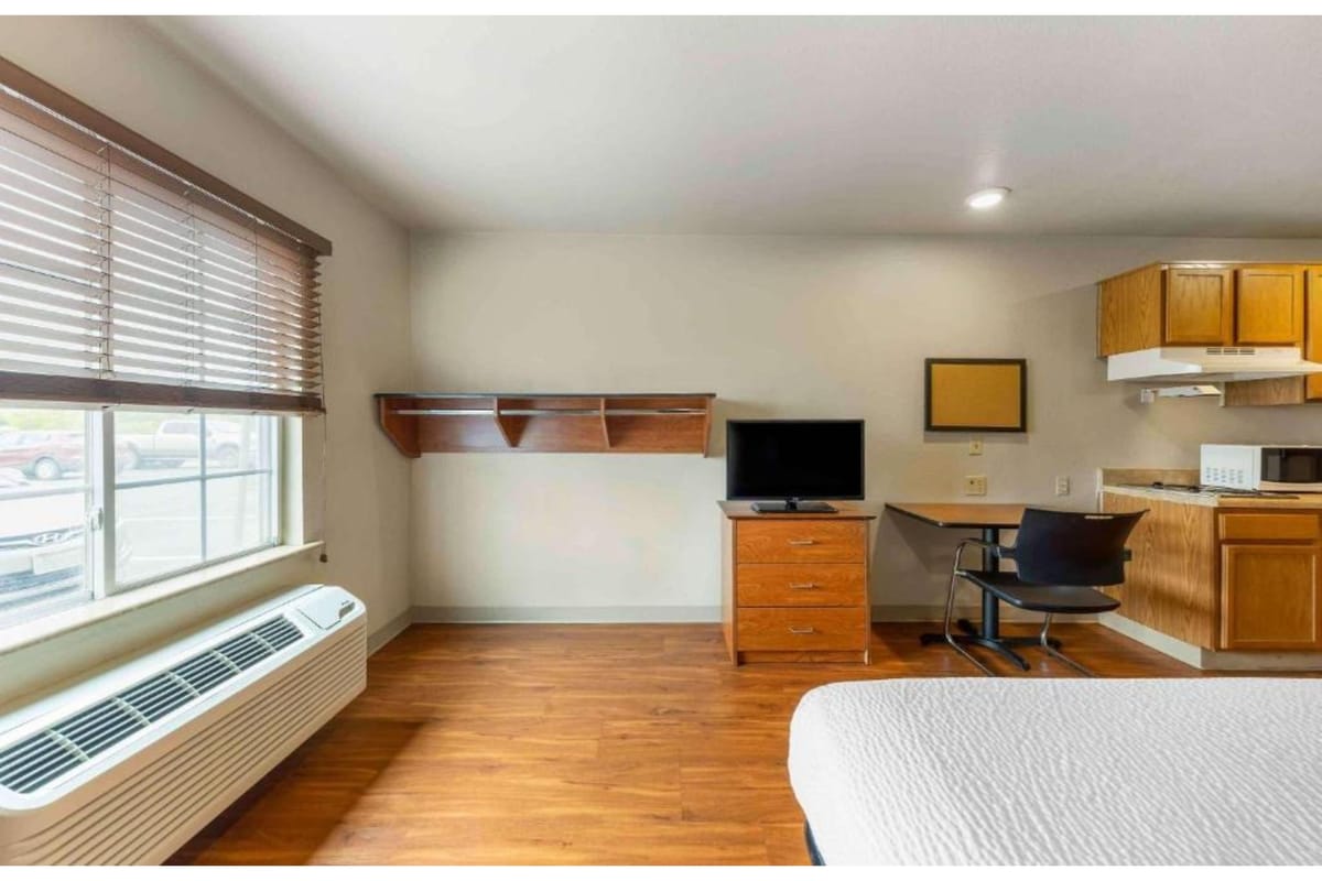 Studio 6 Extended Stay Oklahoma City Norman OK