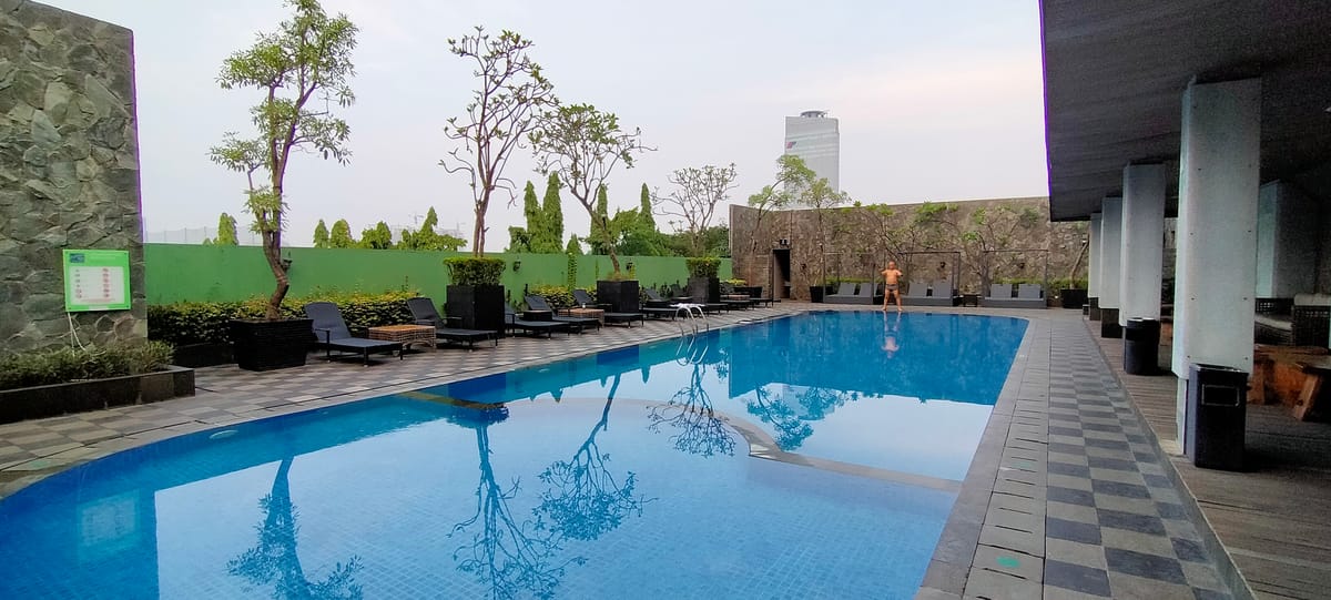 Whiz Prime Hotel Kelapa Gading