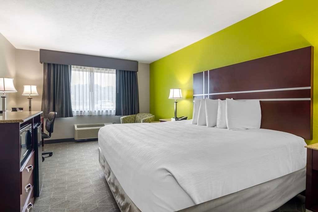 Best Western Auburn/Opelika Inn — 3