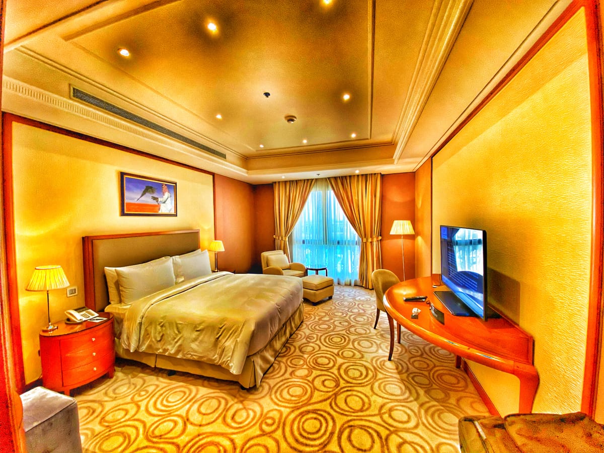 The Ritz-Carlton, Riyadh — 3