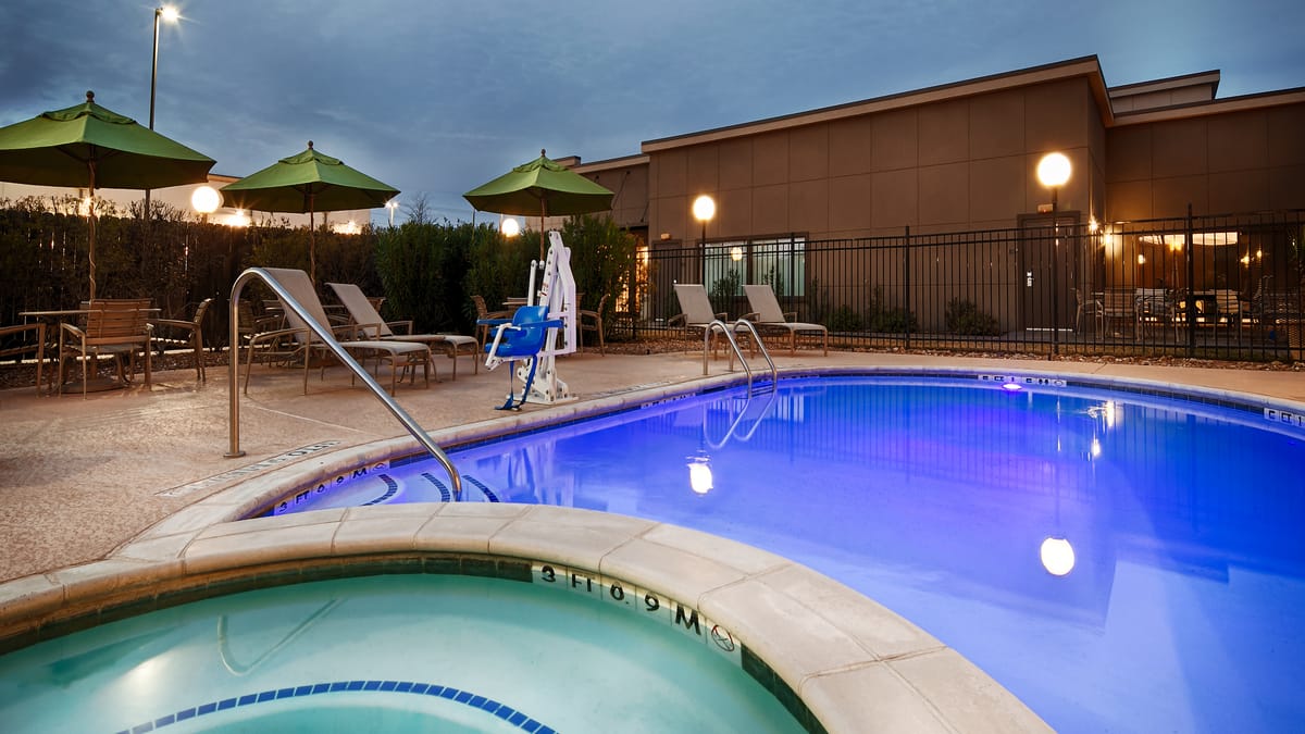 Best Western Premier Bryan College Station — 2