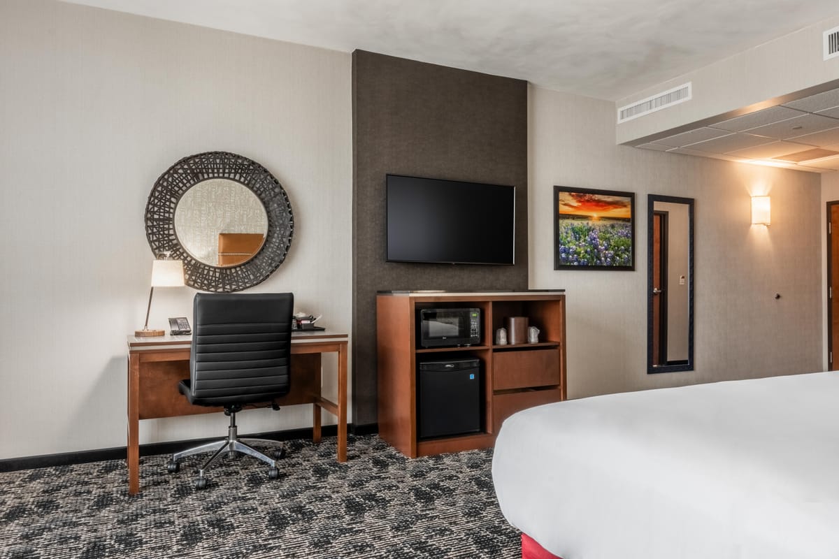 Drury Plaza Hotel College Station — 2