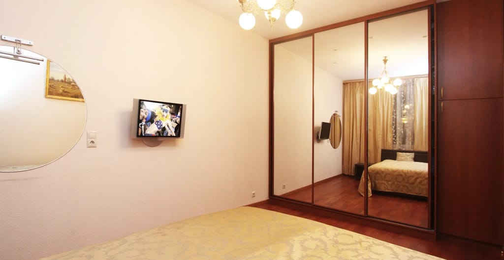 Apartlux Университет