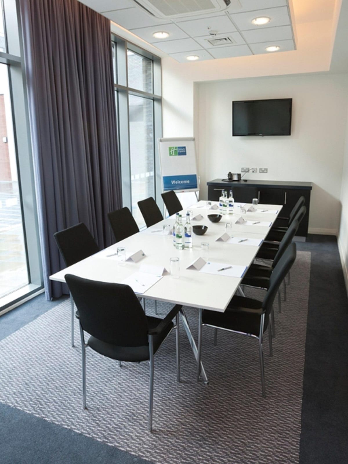 Holiday Inn Express Manchester City Centre - Arena by IHG — 5