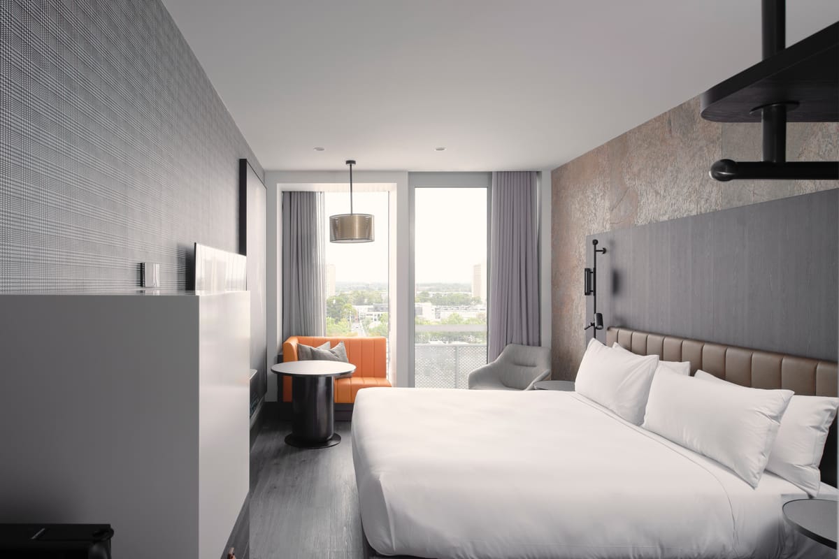 The Motley Hotel Richmond, Tapestry Collection by Hilton — 2