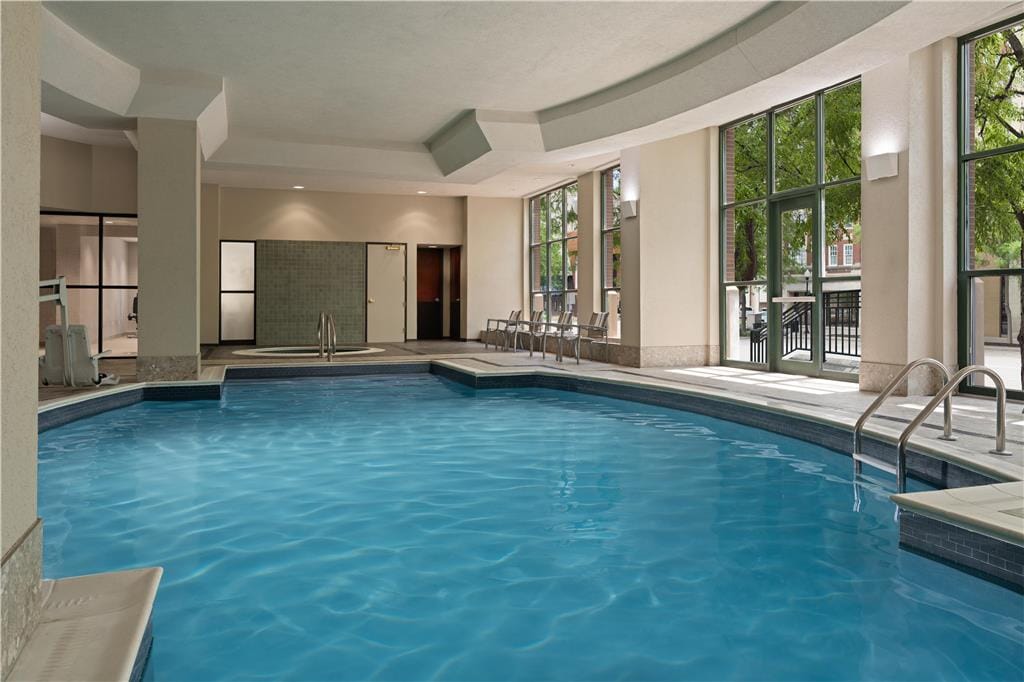 Embassy Suites by Hilton Lincoln — 2