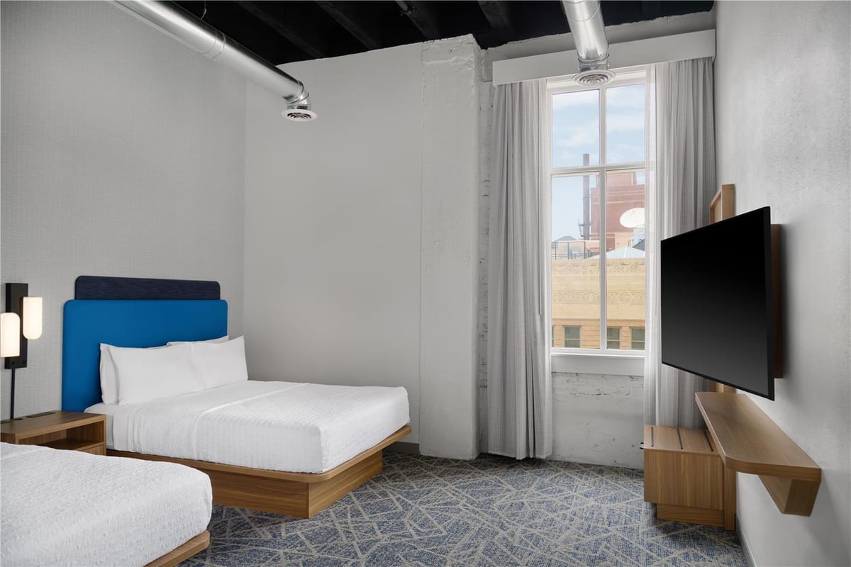 Hampton Inn by Hilton Lincoln Downtown — 3
