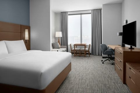 Residence Inn by Marriott Lincoln Downtown — 2