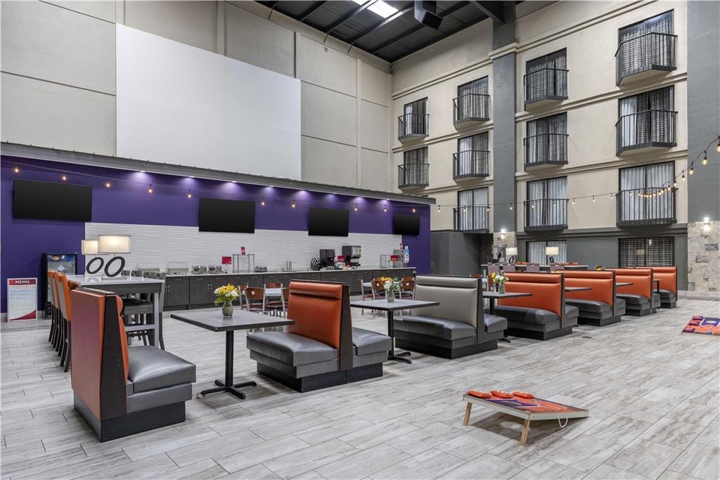 Best Western Plus Clemson Hotel & Conference Center — 2