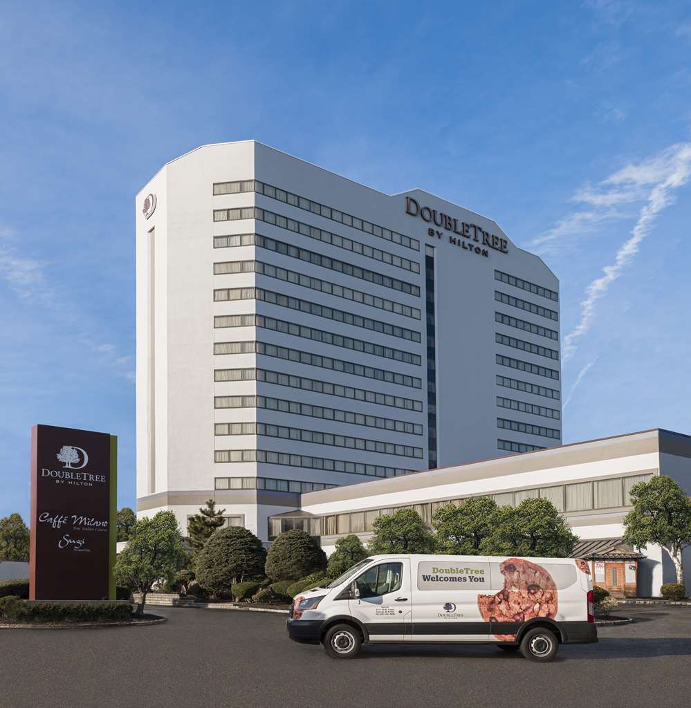 DoubleTree by Hilton Hotel Fort Lee - George Washington Bridge — 3