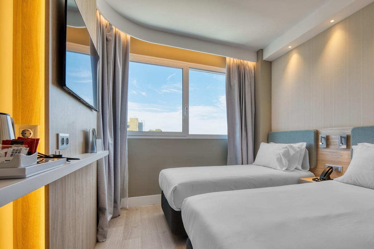 Holiday Inn Express Madrid - Airport by IHG — 2