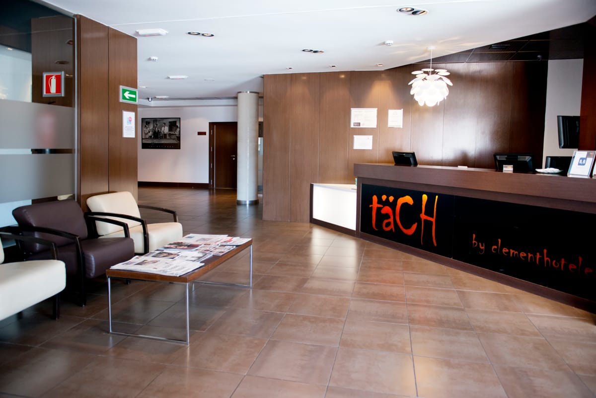 Tach Hotel Madrid Airport