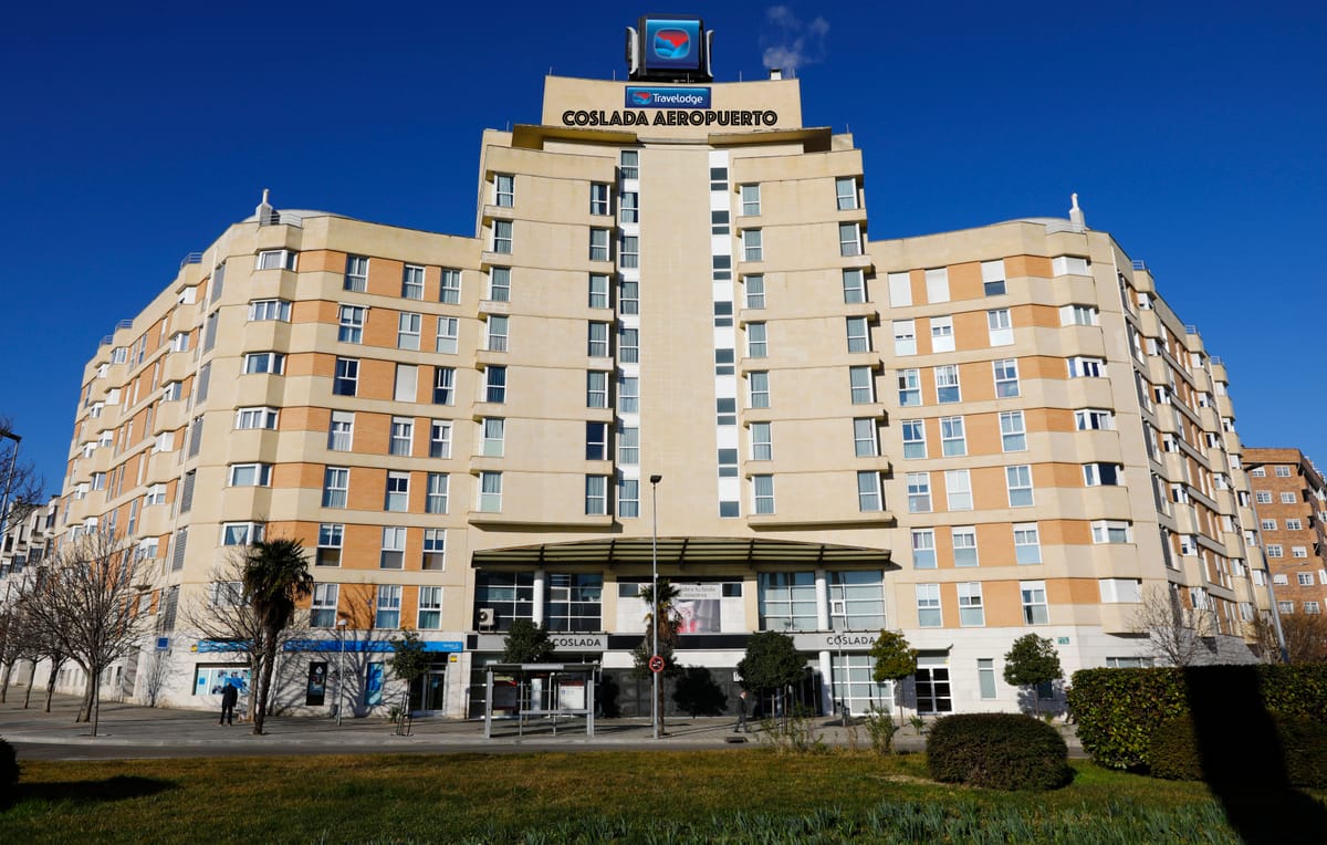 TRAVELODGE MADRID COSLADA AEROPUERTO — 3