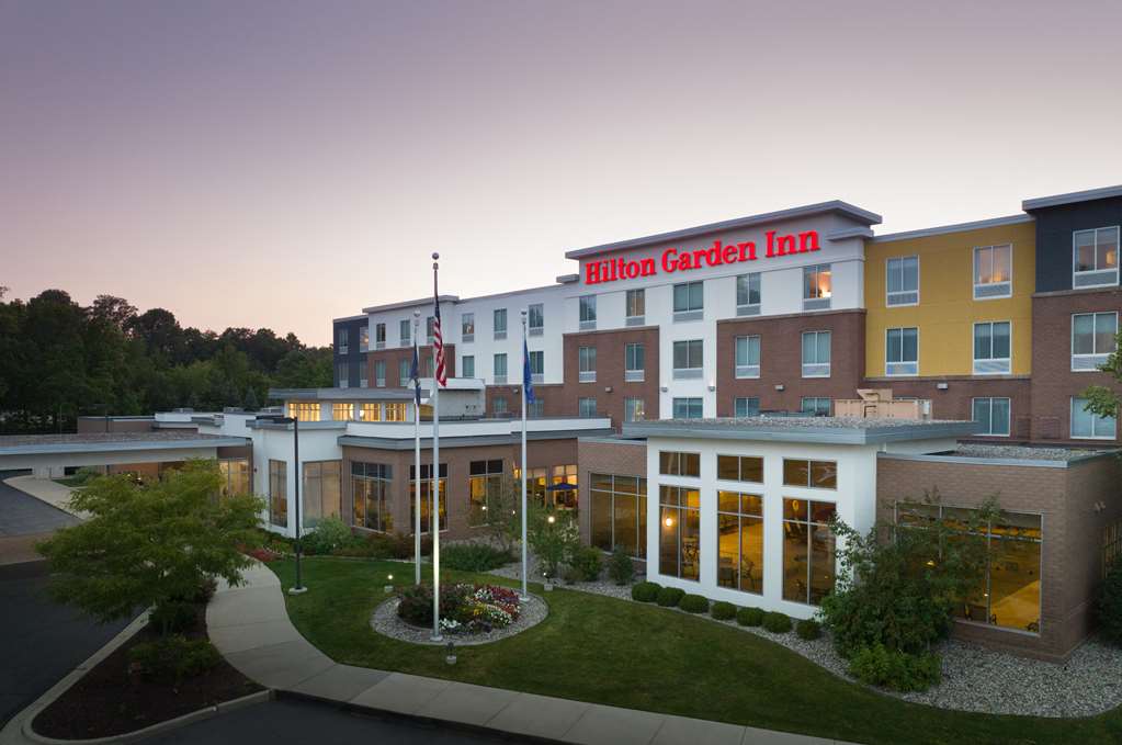 Hilton Garden Inn Ann Arbor — 2