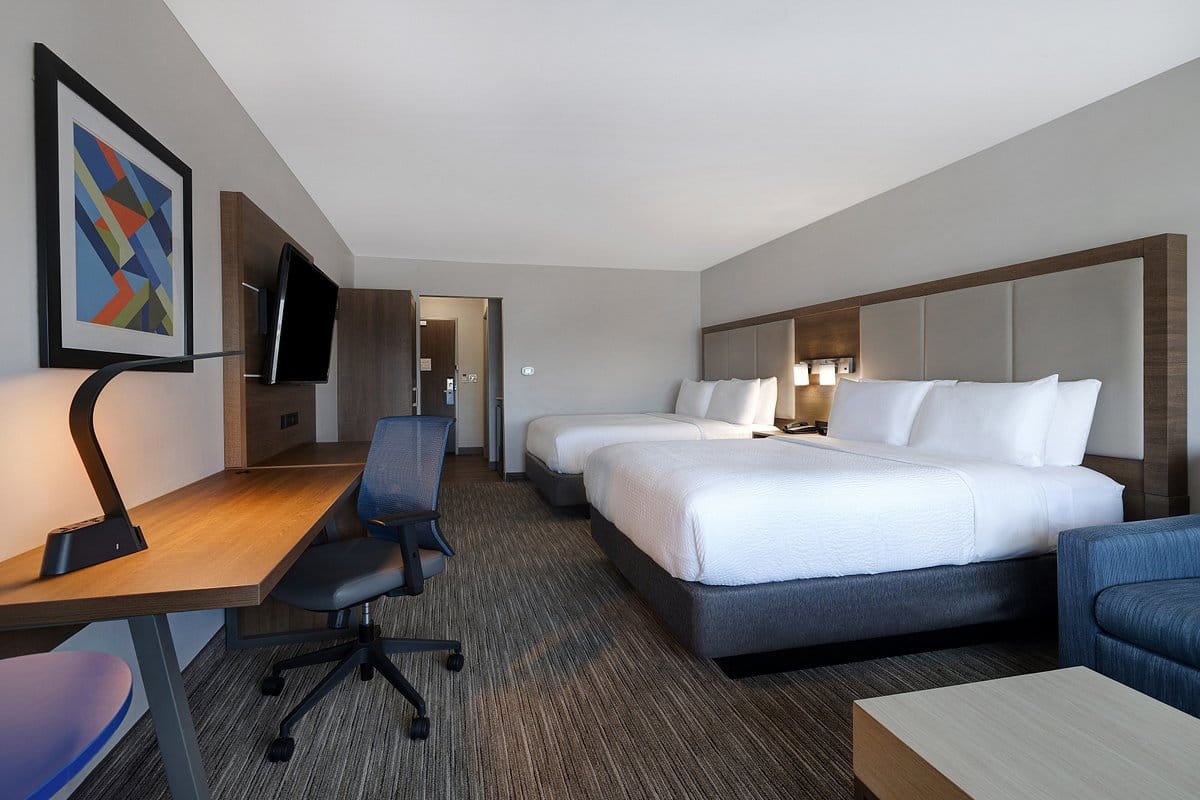 Holiday Inn Express & Suites Ann Arbor - University South, an IHG Hotel