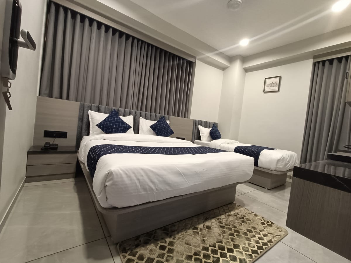 HOTEL ASIANA SKY MOTERA AHMEDABAD