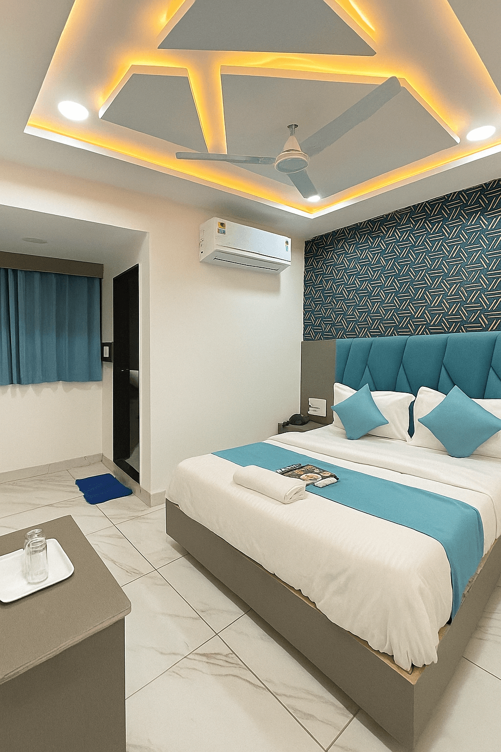 HOTEL THE PACIFIC — 3