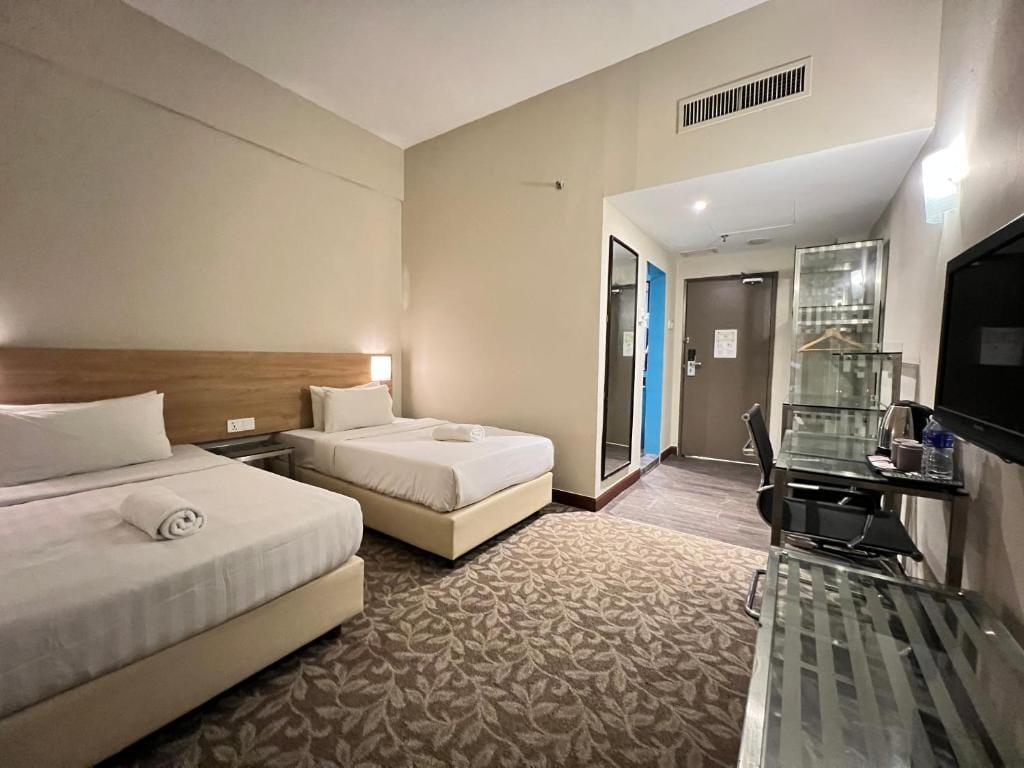 Kingston Hotel 10 By iBilik @ Bukit Jalil