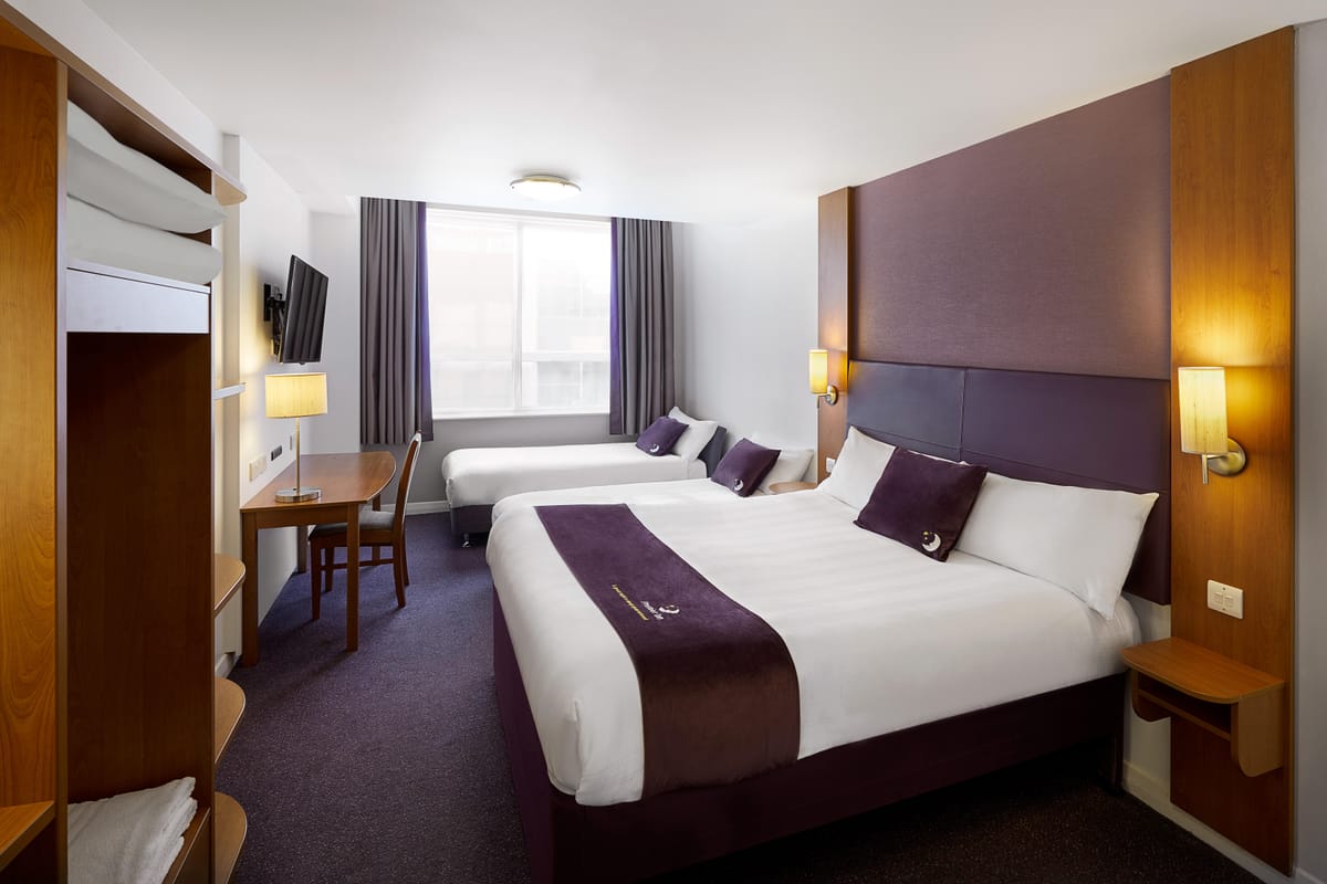 Premier Inn Manchester (Sale) hotel — 2